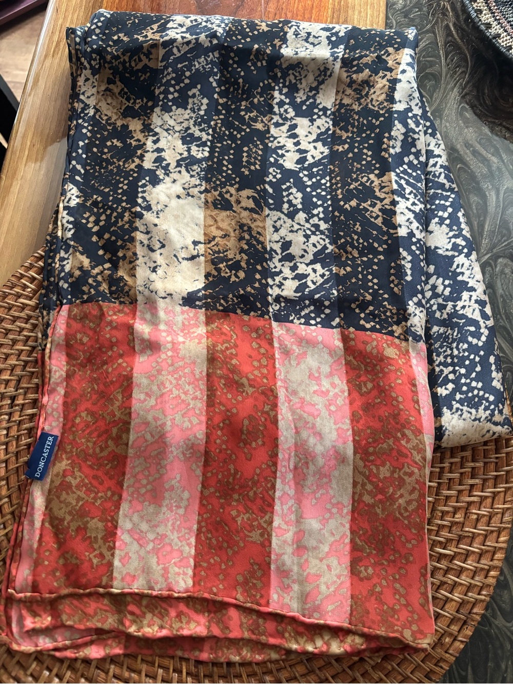 Doncaster silk scarf 21x64 in Navy, Coral & Cream